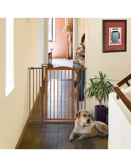 Tall One-Touch Gate II in Brown